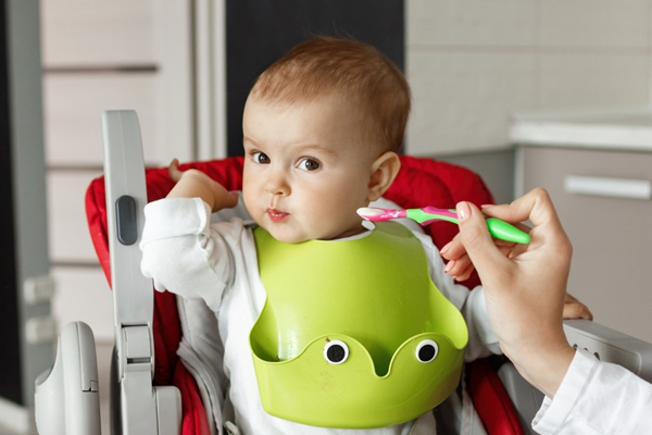 بهترین غذا برای دندان درآوردن کودک